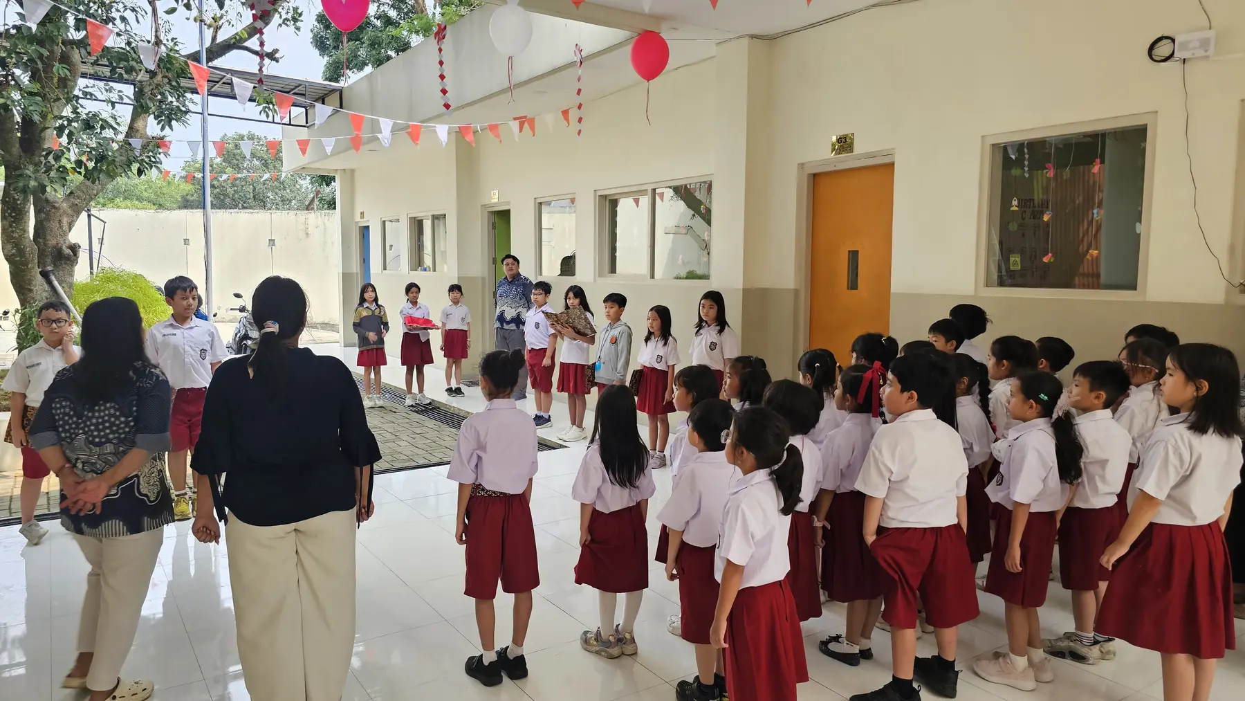 Kegiatan siswa James Elementary School